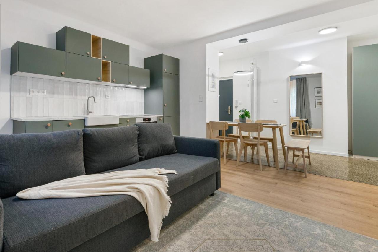 Bratislava Touch 2 Bedroom Apt מראה חיצוני תמונה
