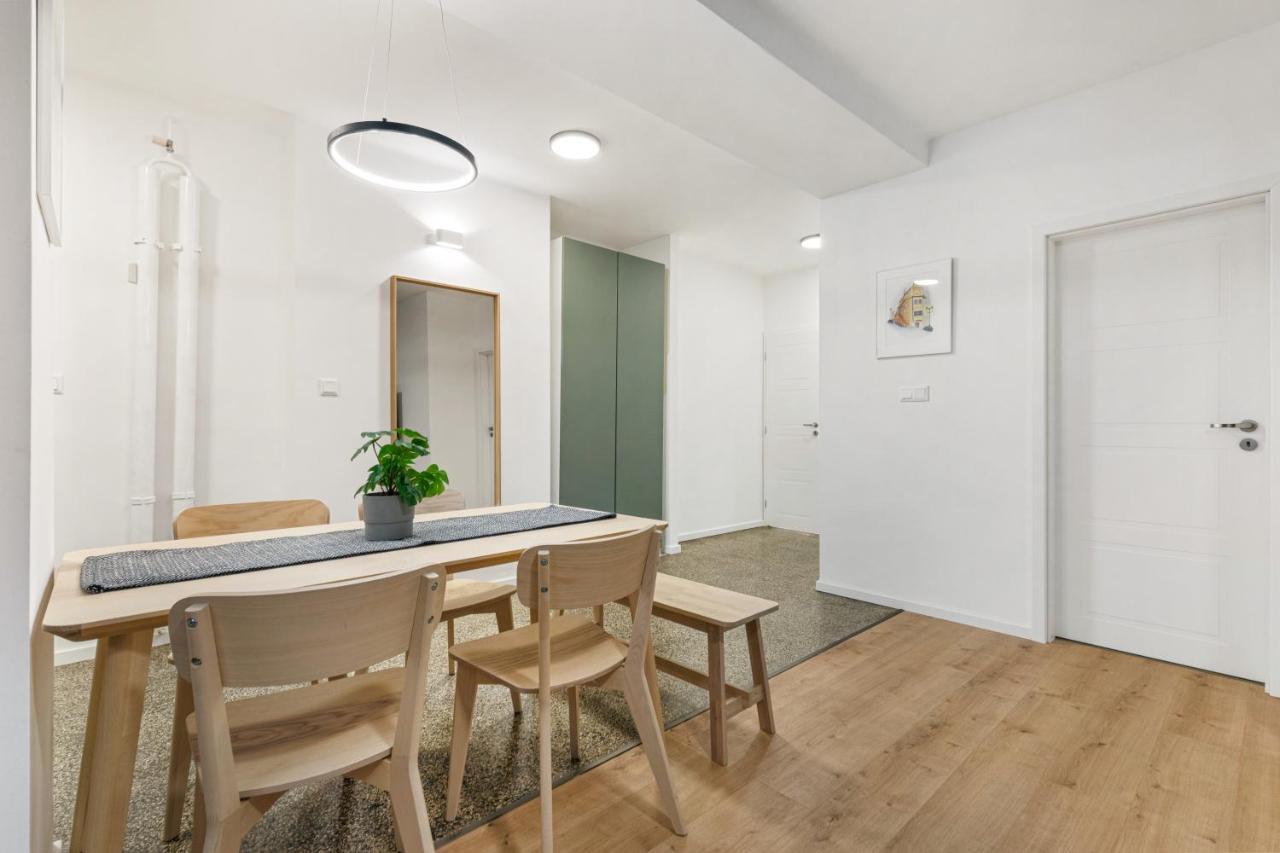 Bratislava Touch 2 Bedroom Apt מראה חיצוני תמונה