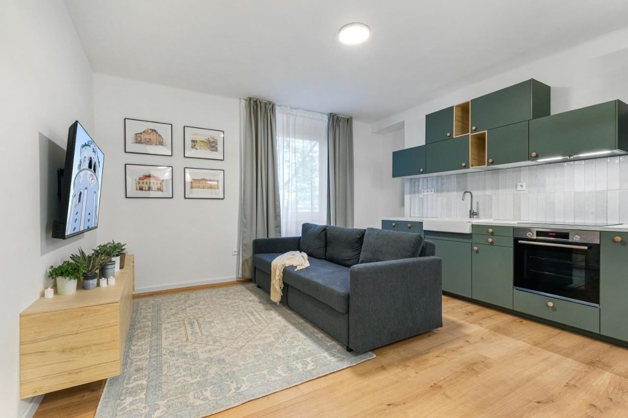 Bratislava Touch 2 Bedroom Apt מראה חיצוני תמונה
